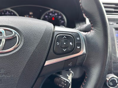 2015 Toyota Camry SE