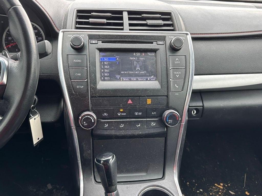 2015 Toyota Camry SE