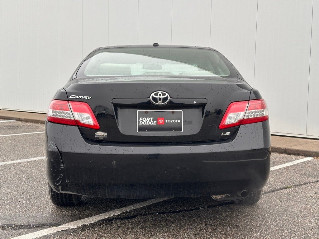2011 Toyota Camry LE