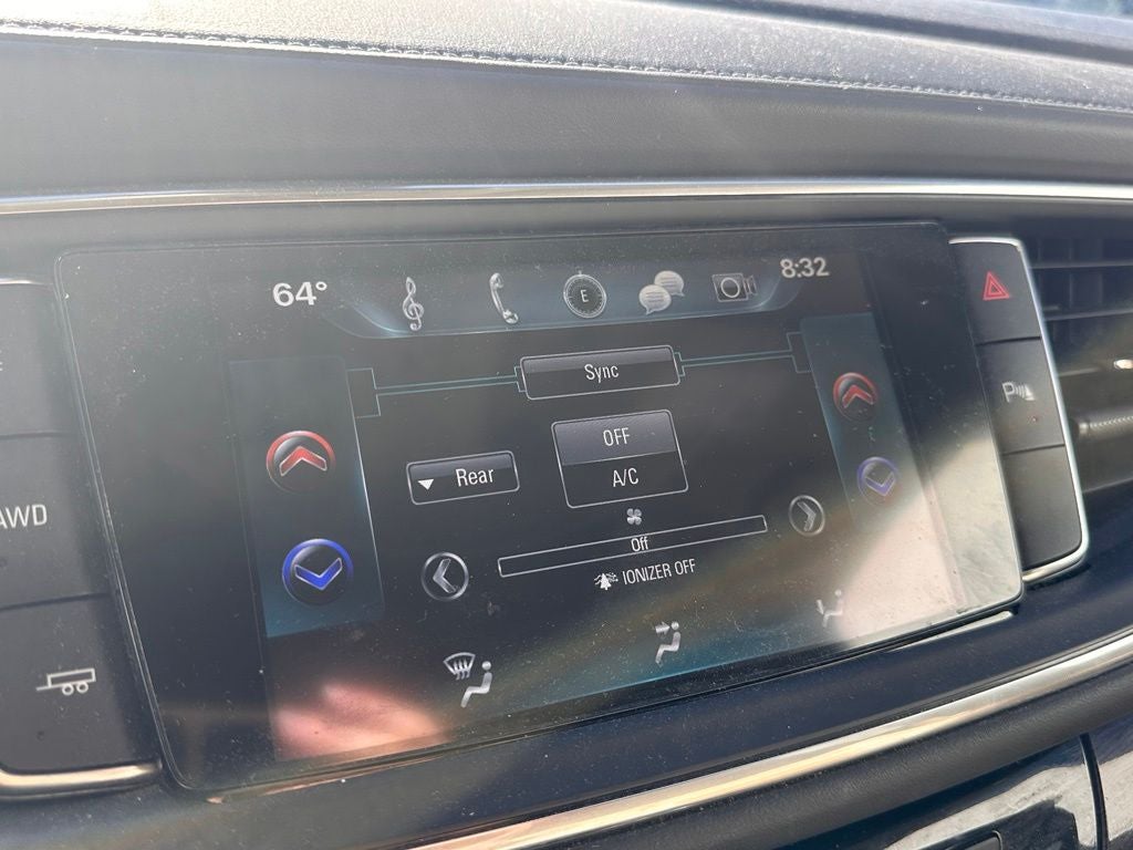 2018 Buick Enclave Essence
