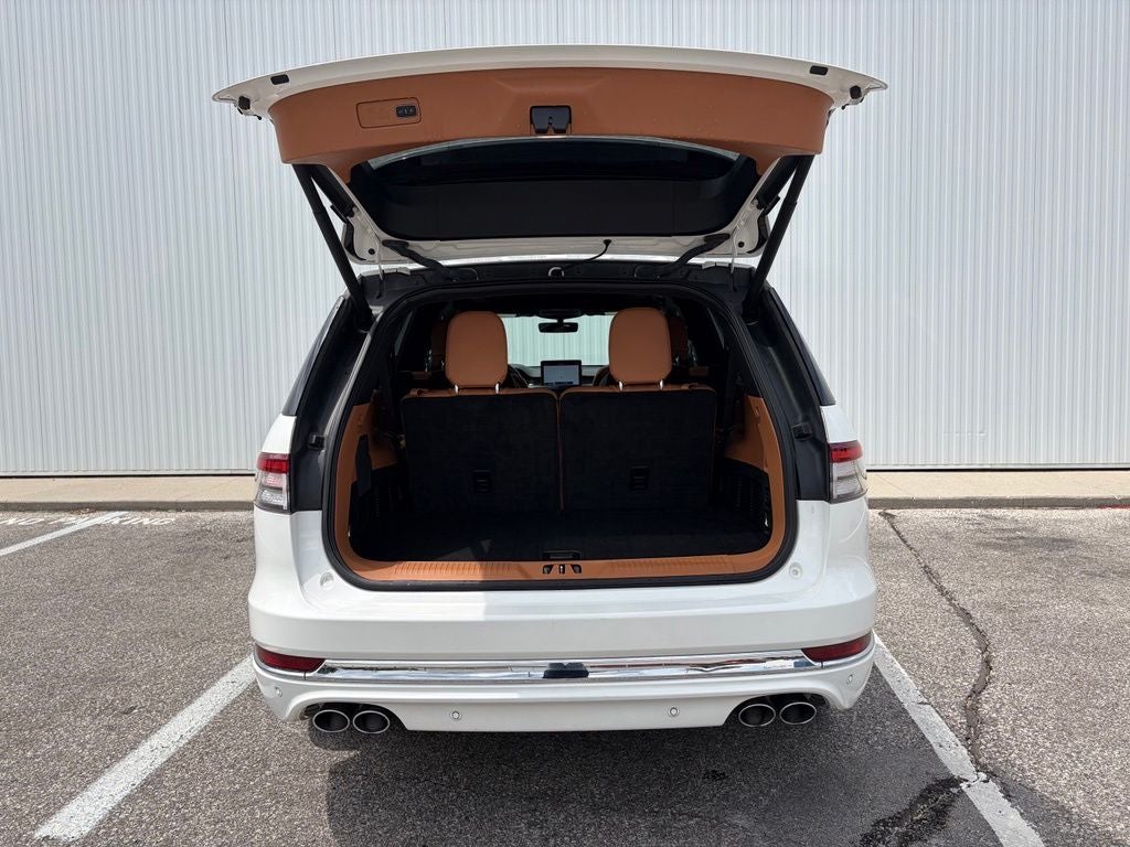 2020 Lincoln Aviator Black Label Premium