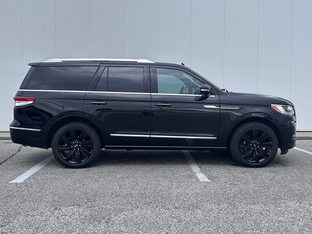 2023 Lincoln Navigator Reserve