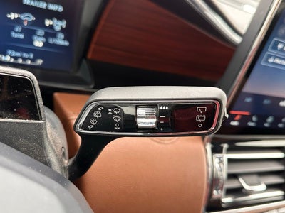 2023 Lincoln Navigator L Reserve