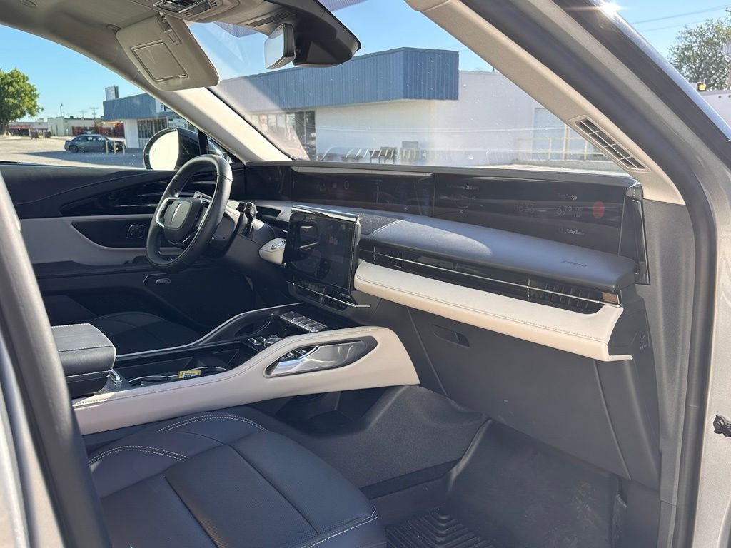 2025 Lincoln Nautilus Premiere II