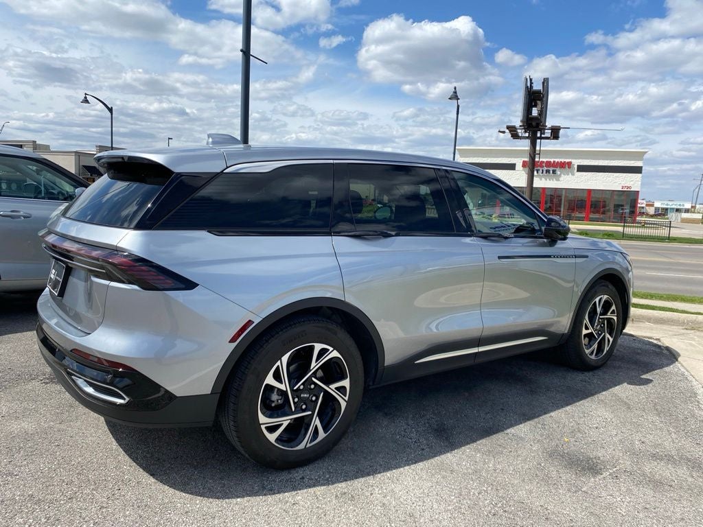 2025 Lincoln Nautilus Premiere II