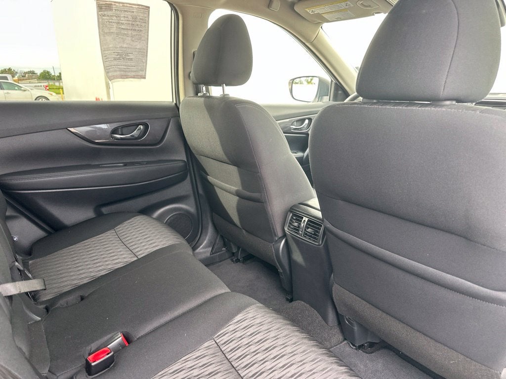 2019 Nissan Rogue S