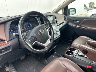2015 Toyota Sienna Limited Premium 7 Passenger