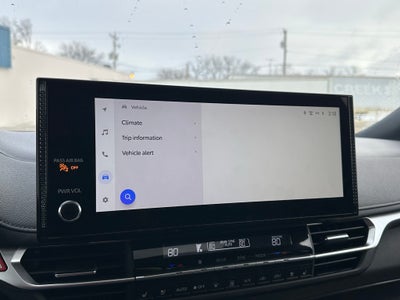 2025 Toyota Sienna Platinum Hybrid 7 Passenger