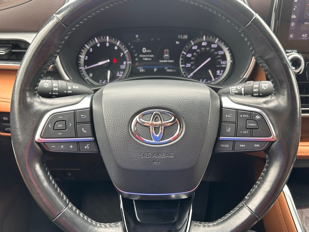 2021 Toyota Highlander Platinum