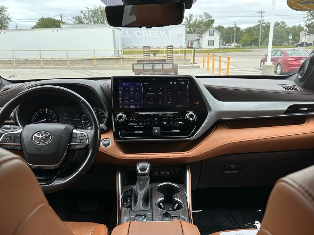 2021 Toyota Highlander Platinum