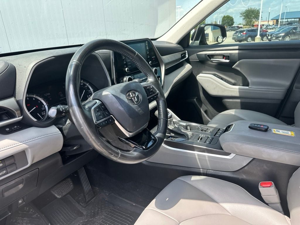 2021 Toyota Highlander XLE