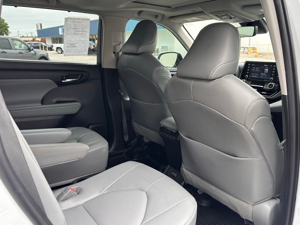 2022 Toyota Highlander XLE