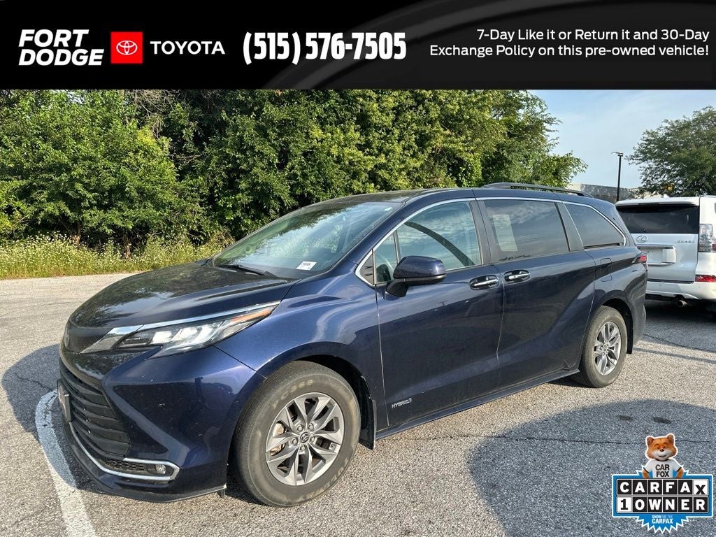 2021 Toyota Sienna XLE 8 Passenger