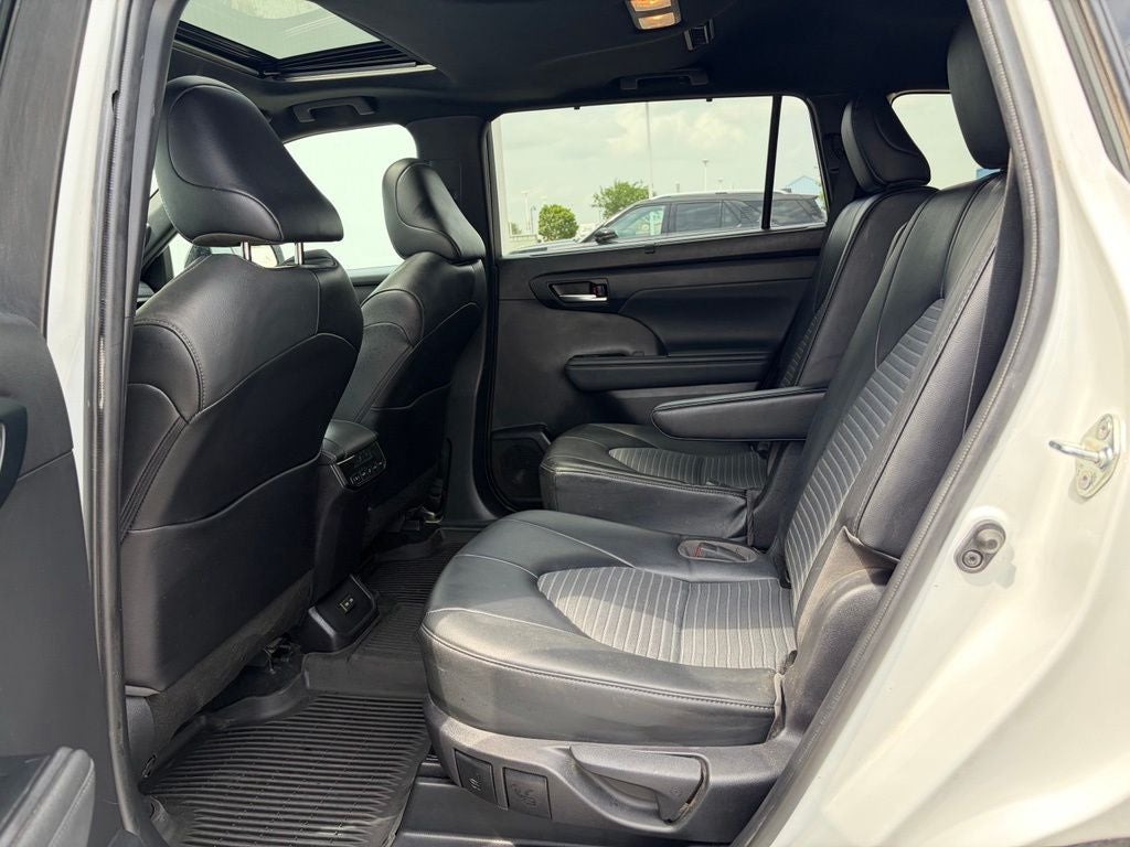 2022 Toyota Highlander XSE