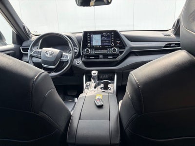 2022 Toyota Highlander XSE