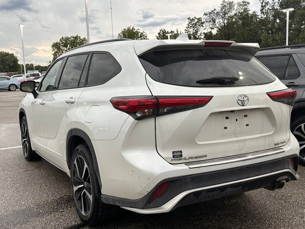 2022 Toyota Highlander XSE