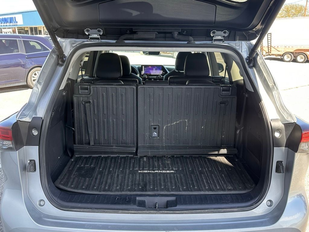 2024 Toyota Highlander Limited