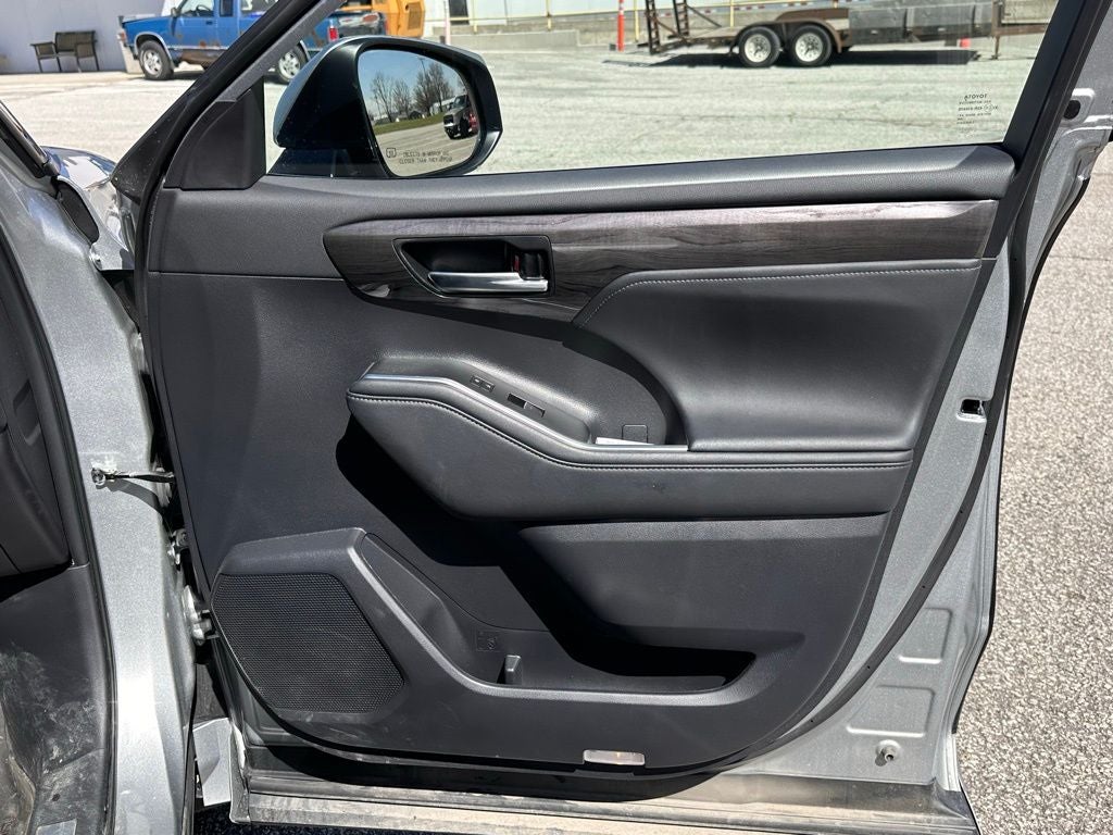 2024 Toyota Highlander Limited