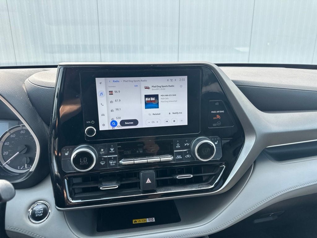 2023 Toyota Highlander XLE