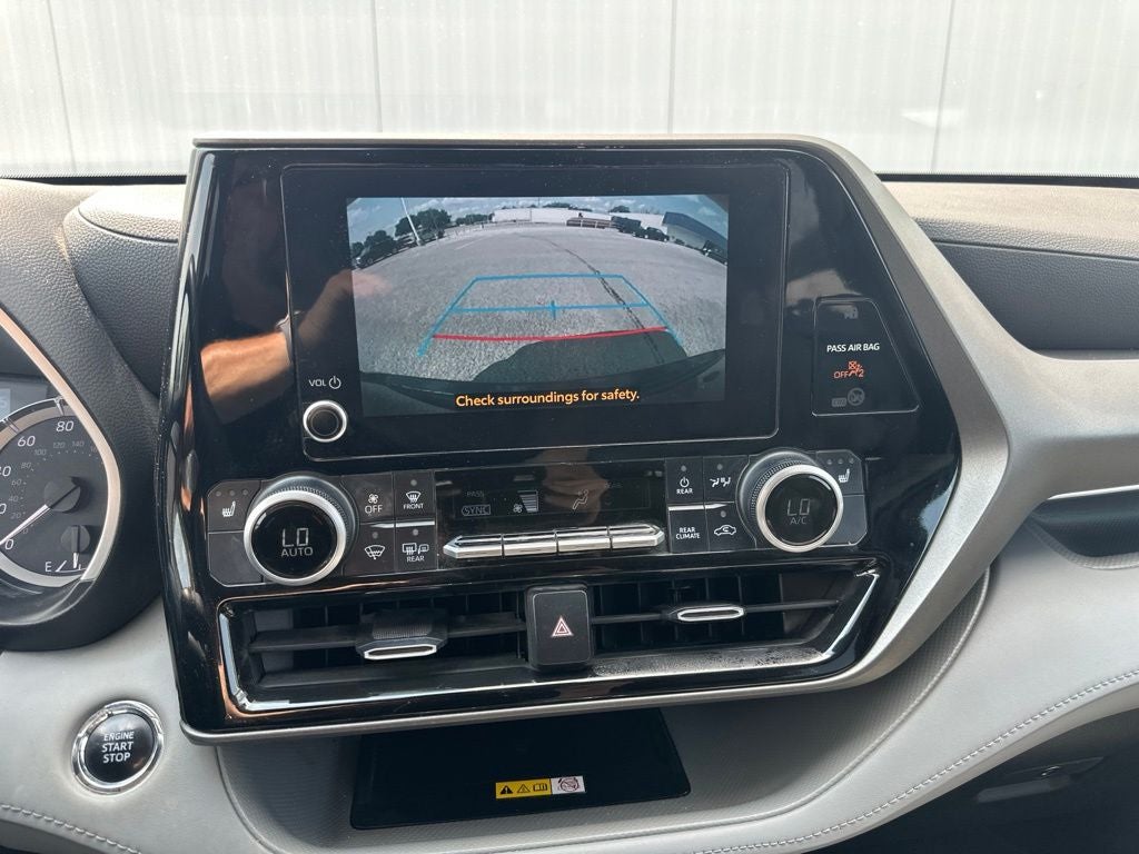 2023 Toyota Highlander XLE