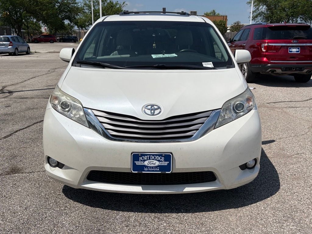 2015 Toyota Sienna XLE