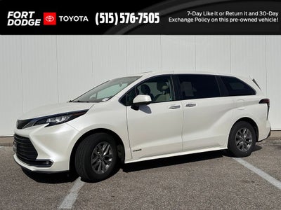 2021 Toyota Sienna XLE 7 Passenger