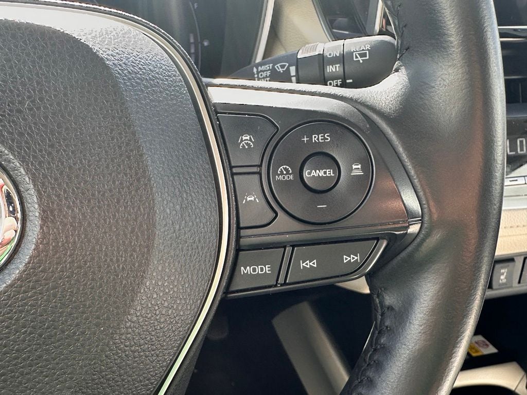 2023 Toyota Corolla Cross XLE