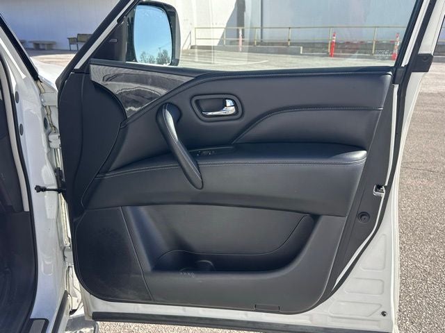 2021 INFINITI QX80 LUXE