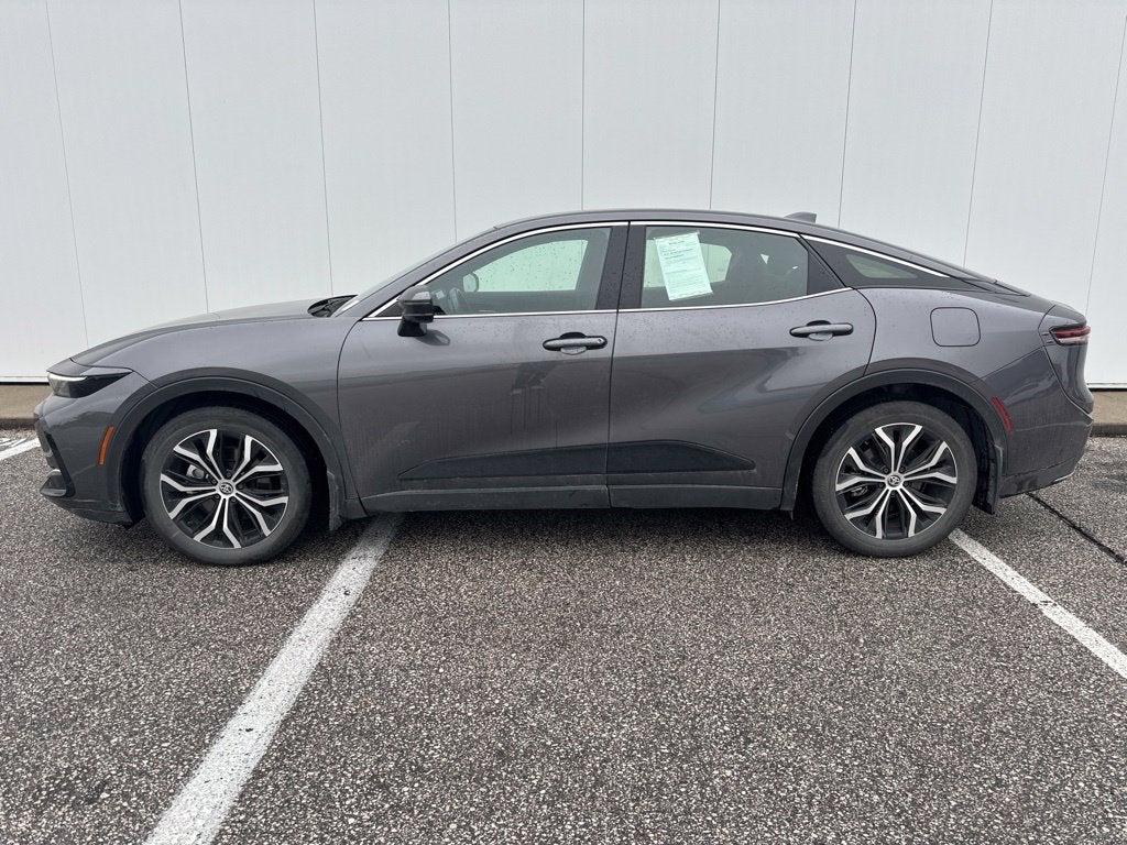 2023 Toyota Crown XLE