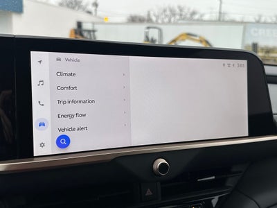 2025 Toyota Crown Signia Limited