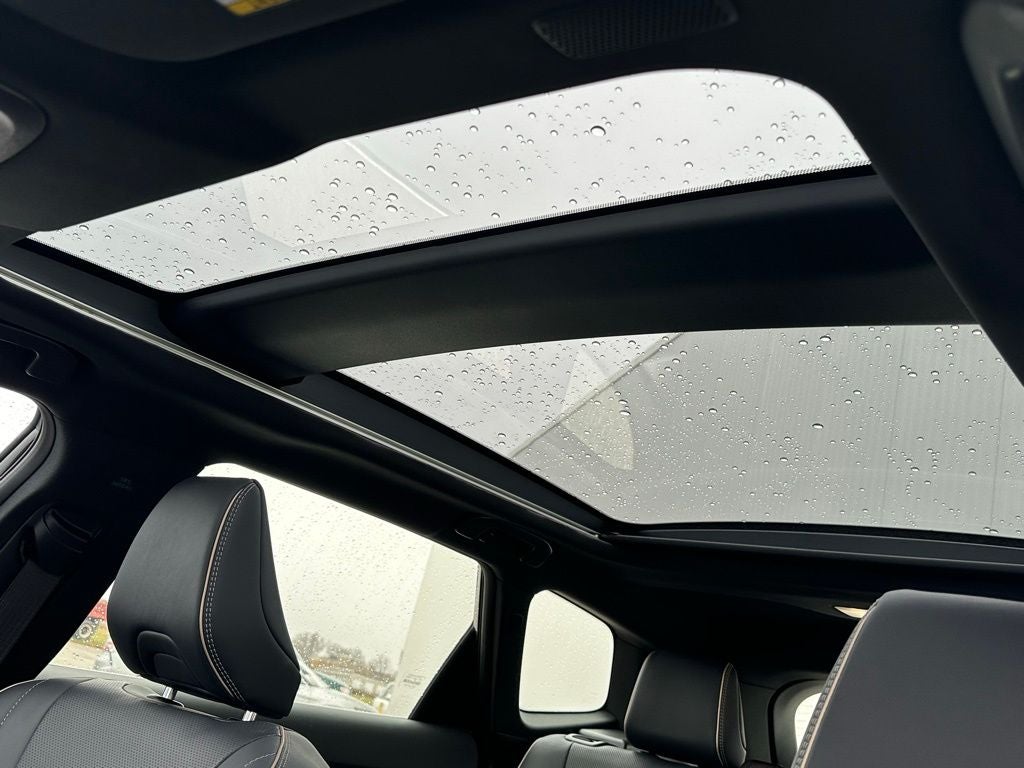 2025 Toyota Crown Signia Limited