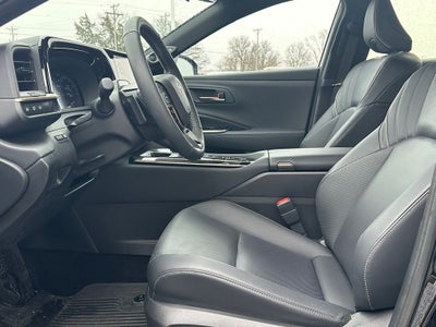 2025 Toyota Crown Signia Limited