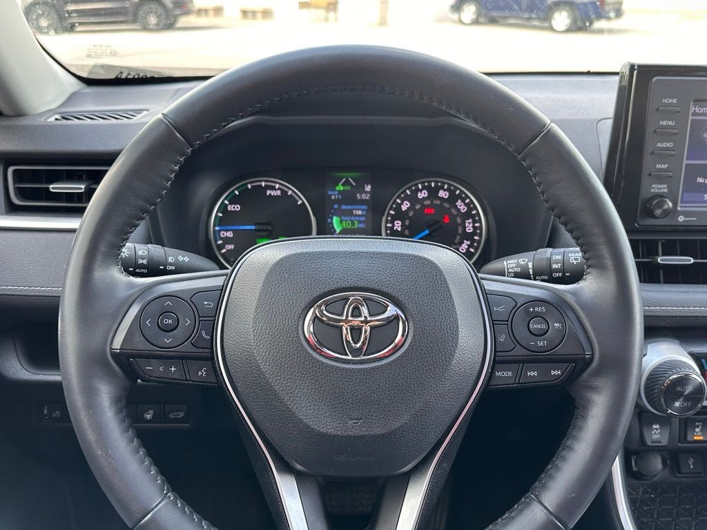 2022 Toyota RAV4 Hybrid XLE Premium