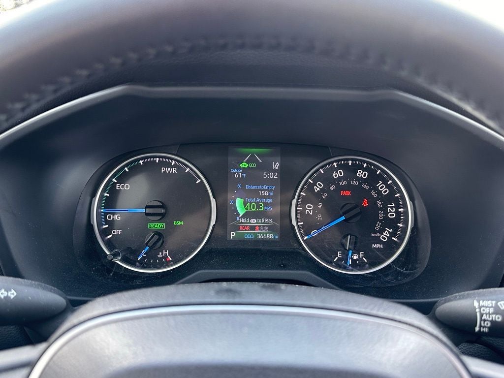 2022 Toyota RAV4 Hybrid XLE Premium