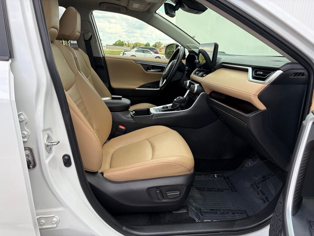 2023 Toyota RAV4 Hybrid Limited