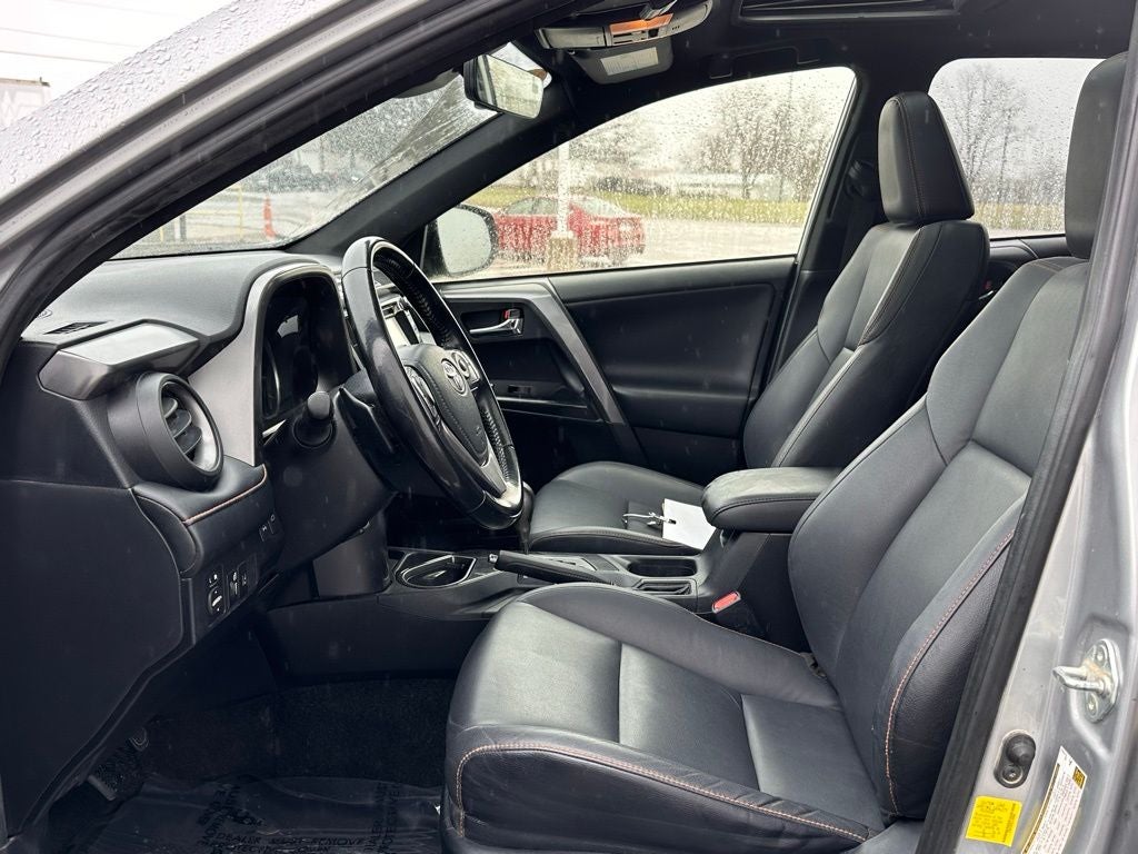2018 Toyota RAV4 SE