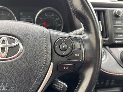 2018 Toyota RAV4 SE
