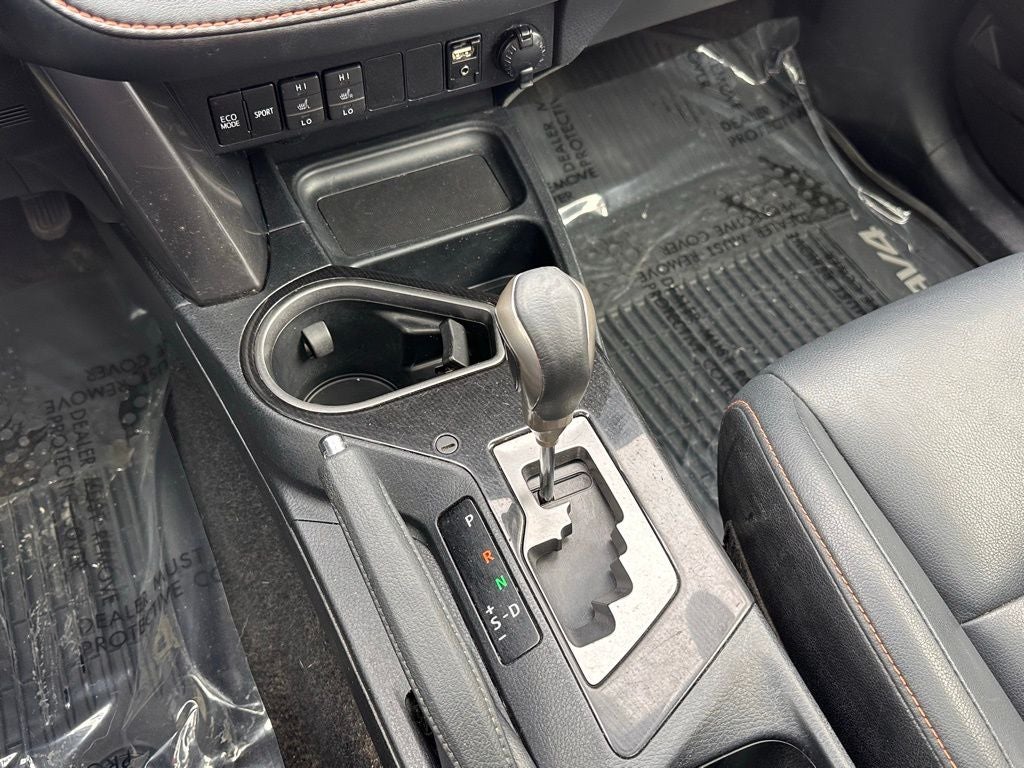 2018 Toyota RAV4 SE