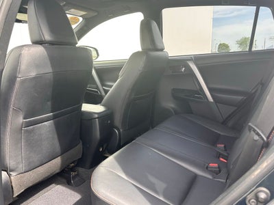 2018 Toyota RAV4 SE
