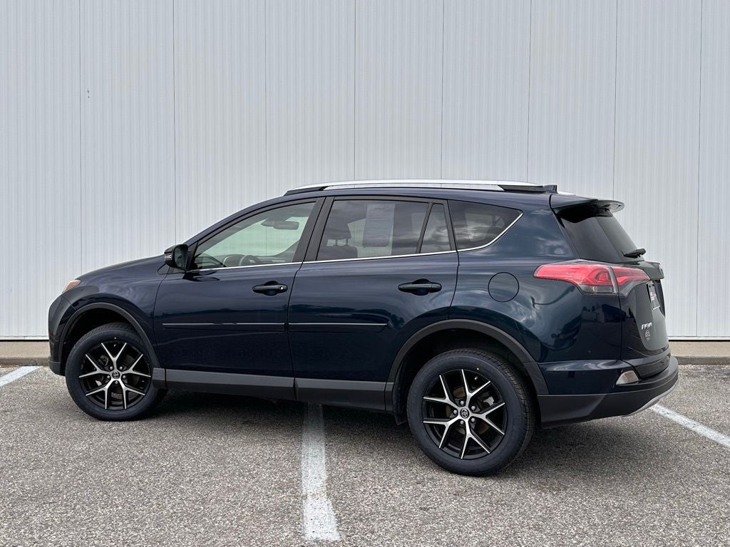2018 Toyota RAV4 SE