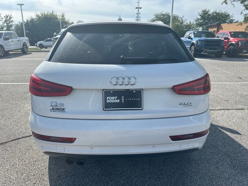 2015 Audi Q3 2.0T Prestige quattro
