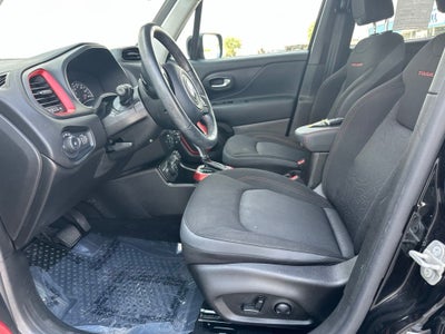 2022 Jeep Renegade Trailhawk
