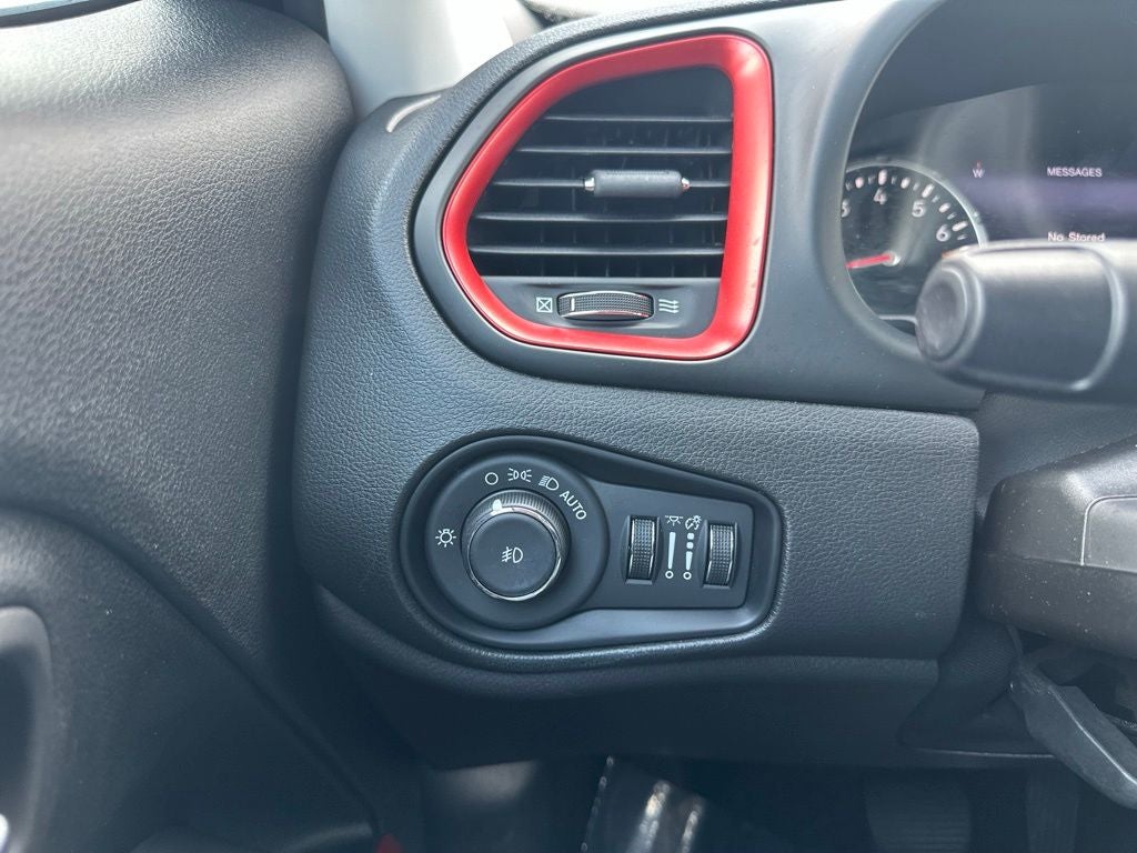 2022 Jeep Renegade Trailhawk
