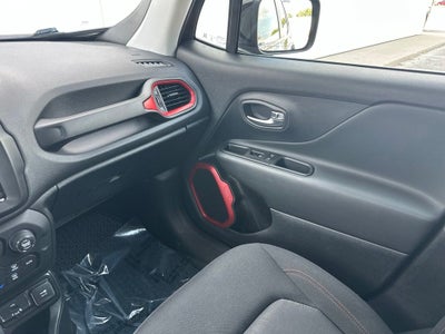 2022 Jeep Renegade Trailhawk