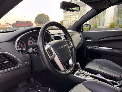 2011 Chrysler 200 Limited