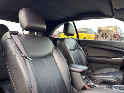 2011 Chrysler 200 Limited