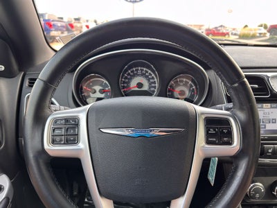 2011 Chrysler 200 Limited