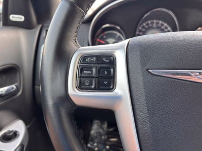 2011 Chrysler 200 Limited
