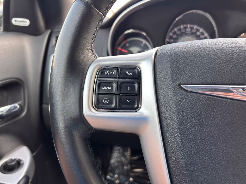 2011 Chrysler 200 Limited