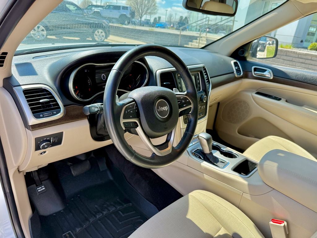 2016 Jeep Grand Cherokee Laredo